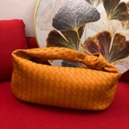 原版皮bottega veneta#最新設計編織打結tote包還保留了bv一直原