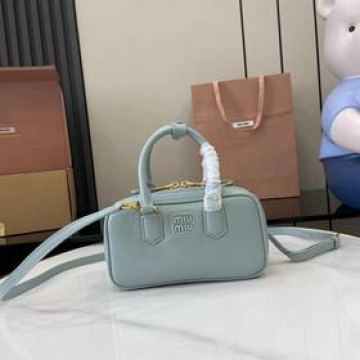 [新款]MIU MIU缪缪 保齡球上身效果！Miu Miu 女士Arcadia