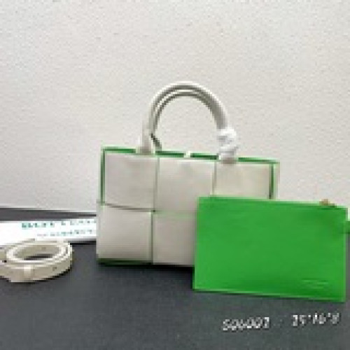 迷你通勤托特包！Arco tote在這季終于有了mini版愛慘了這個 SIZE