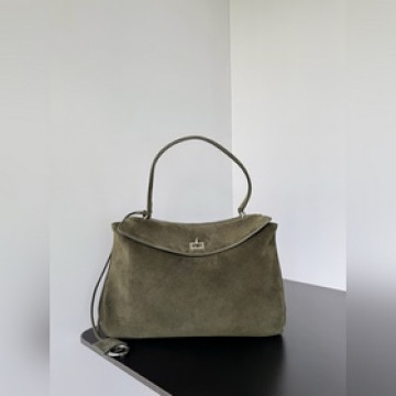 Balenciaga Rodeo 好不容易搶到的Rodeo！！！柔軟的大廓形包包