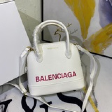 Balenciaga巴黎世家 新款貝殼包出貨啦2023秋冬火爆款-日常搭配休閑風