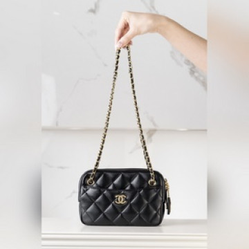 頂級進口原廠皮 所見即所得！  Chanel 24k 金币相機包 小號 黑色