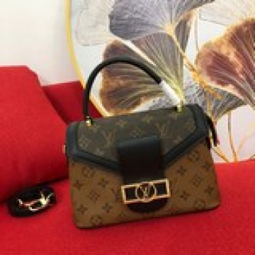 春夏新品 Louis Vuitton 火爆手提斜挎實用時尚款Mode