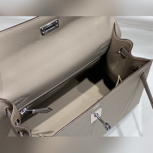 凱莉 瀝青灰色銀扣 EPSOM牛皮 純手工+蜜蠟線 全純鋼制五金25cm 28cm