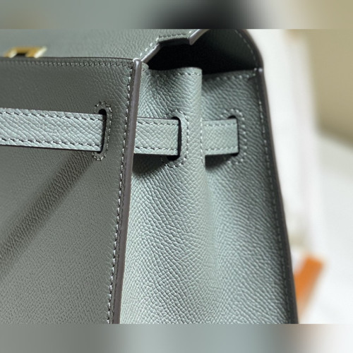 凱莉 杏仁綠色金扣 EPSOM牛皮 純手工+蜜蠟線 全純鋼制五金25cm 28cm