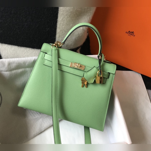 凱莉 牛油果綠色金扣 EPSOM牛皮 純手工+蜜蠟線 全純鋼制五金25cm 28cm
