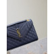 藍色金扣V型Monogram中號魚子醬信封包，型號487206