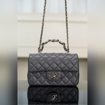 頂級進口原廠皮 所見即所得！ Chanel 23k 秋冬新款 雙C 手柄CF 深灰色