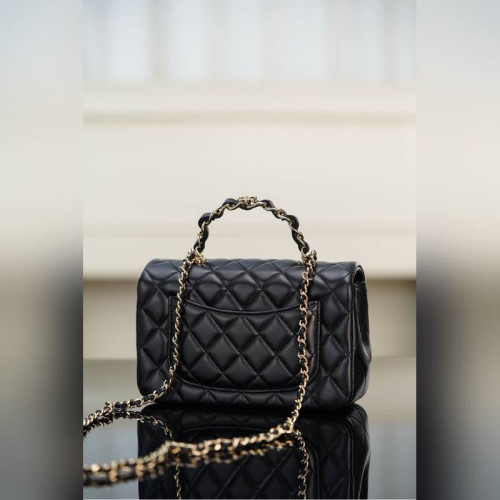 頂級進口原廠皮 所見即所得！ Chanel 23k 秋冬新款 雙C 手柄CF 黑色