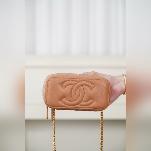 頂級進口原廠皮 所見即所得！ Chanel 25B VANITY系列化妝盒 焦糖色