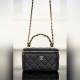 頂級進口原廠皮 所見即所得！ Chanel 25B VANITY系列化妝盒 黑金