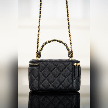 頂級進口原廠皮 所見即所得！ Chanel 25B VANITY系列化妝盒 黑金