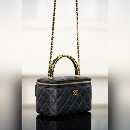 頂級進口原廠皮 所見即所得！ Chanel 25B VANITY系列化妝盒 黑金