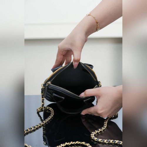 頂級進口原廠皮Chanel 25A 高級手工坊 豎版麂皮手提包