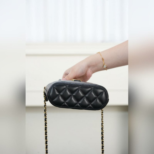 頂級進口原廠皮Chanel 25A 高級手工坊 豎版麂皮手提包