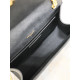 黑色金扣V型Monogram中號魚子醬信封包，型號487206