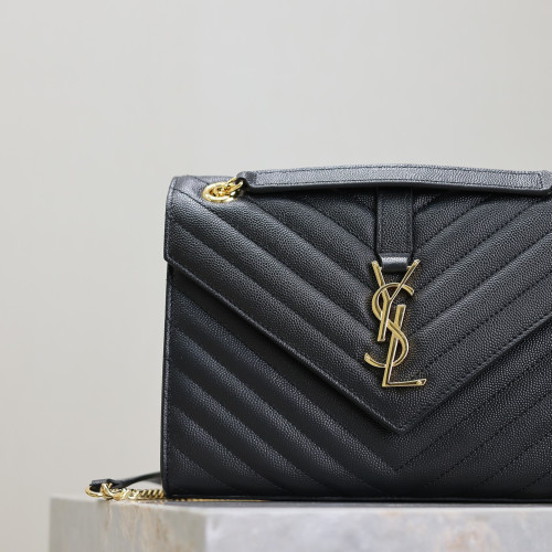 黑色金扣V型Monogram中號魚子醬信封包，型號487206
