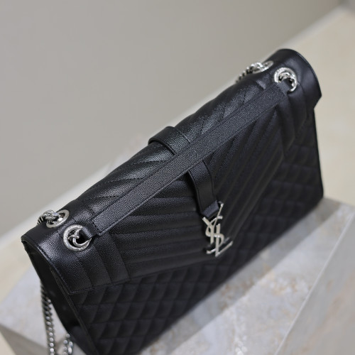 黑色銀扣V型大號信封包，型號487198